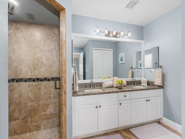 Cape Coral Home 1010975