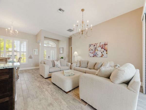 Cape Coral Home 1010978
