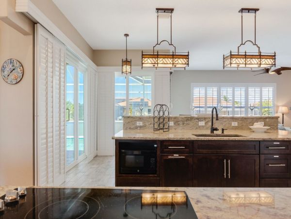 Cape Coral Home 1010978
