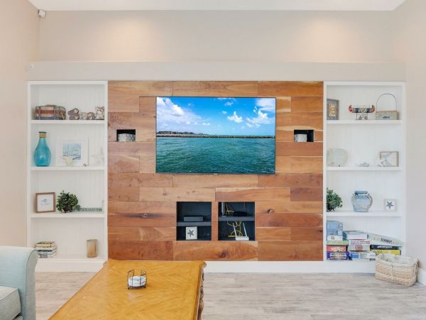 Cape Coral Home 1010978