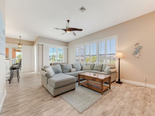 Cape Coral Home 1010978