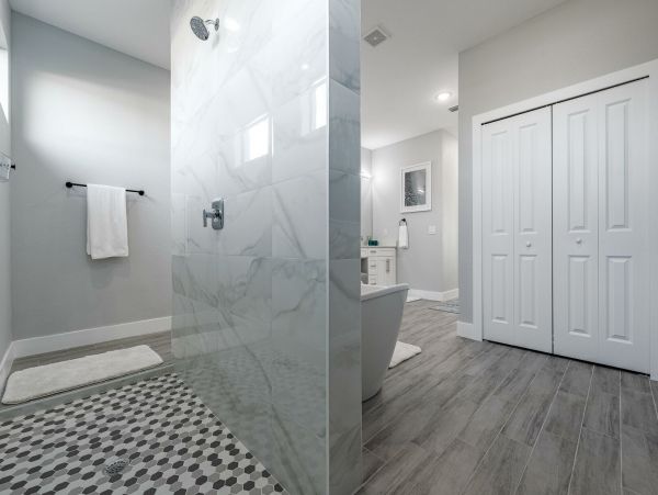 Cape Coral Home 1010984