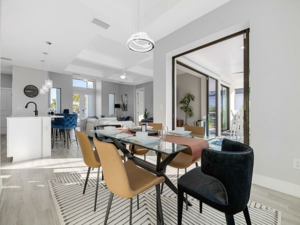 Cape Coral Home 1010984
