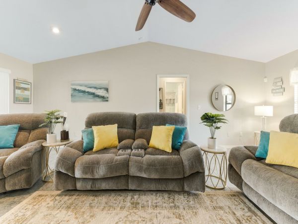 Cape Coral Home 1010986