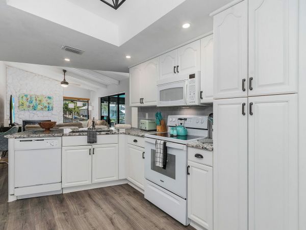 Cape Coral Home 1010990
