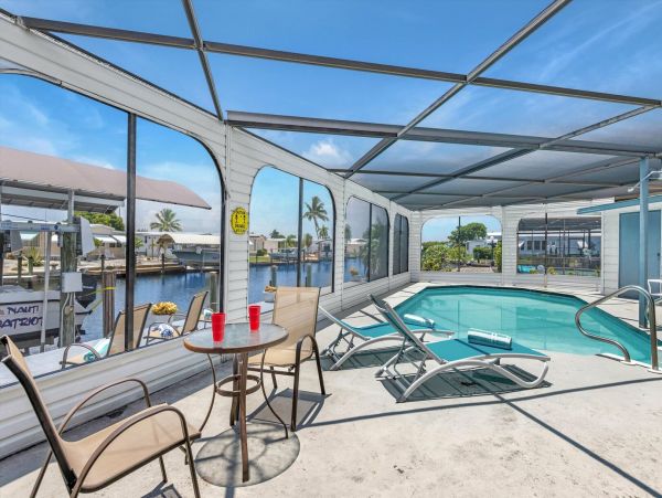 Cape Coral Home 1010991