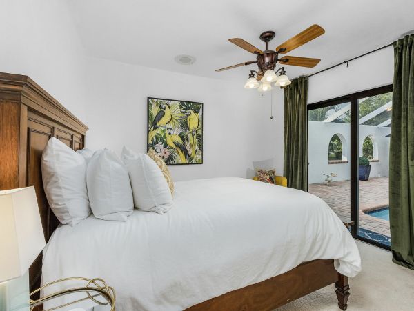 Four bedroom luxury home in Cape Coral