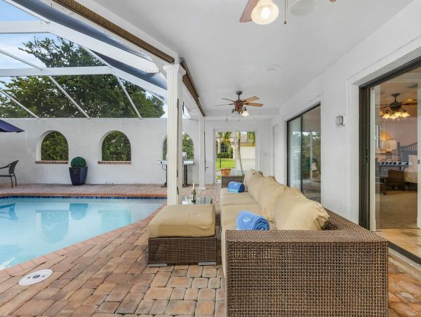 Four bedroom luxury home in Cape Coral