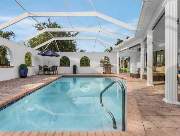 Four bedroom luxury home in Cape Coral
