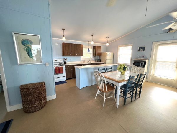 Beachfront Cottage in San Pedro Island with 3 Bedroom