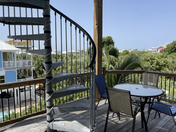 Captiva Four Bedroom Lovely Beach Retreat