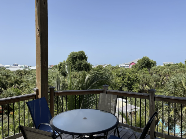 Captiva Four Bedroom Lovely Beach Retreat