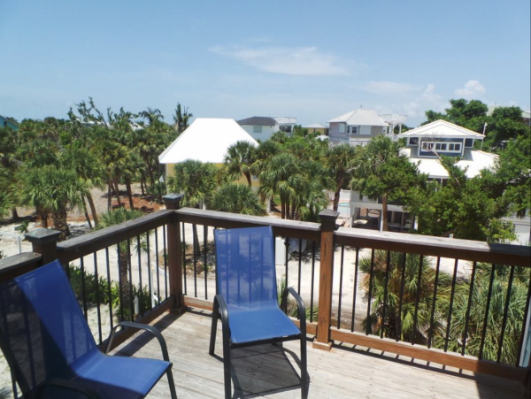 Captiva Four Bedroom Lovely Beach Retreat