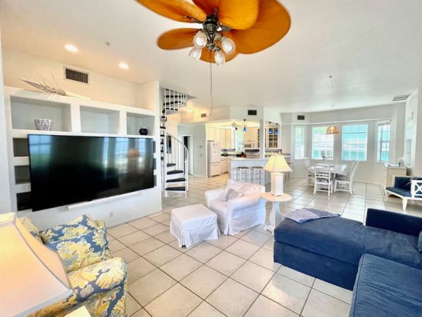 Boca Grande Three Bedroom Serene Beachfront Retreat