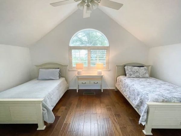 Boca Grande Three Bedroom Serene Beachfront Retreat