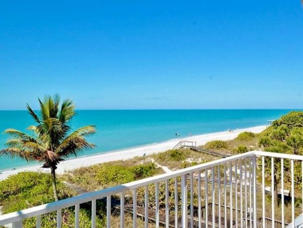 Boca Grande Three Bedroom Serene Beachfront Retreat
