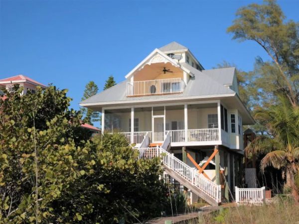 Boca Grande Three Bedroom Serene Beachfront Retreat