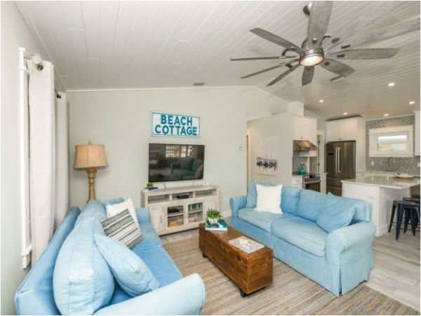 Anna Maria Island Holmes Beach Home 1011008