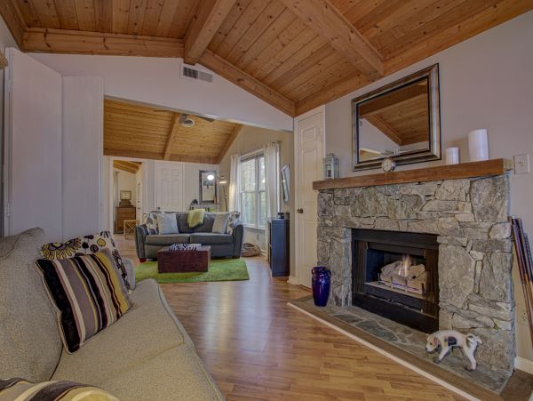 Lake Norman Condo 1011010