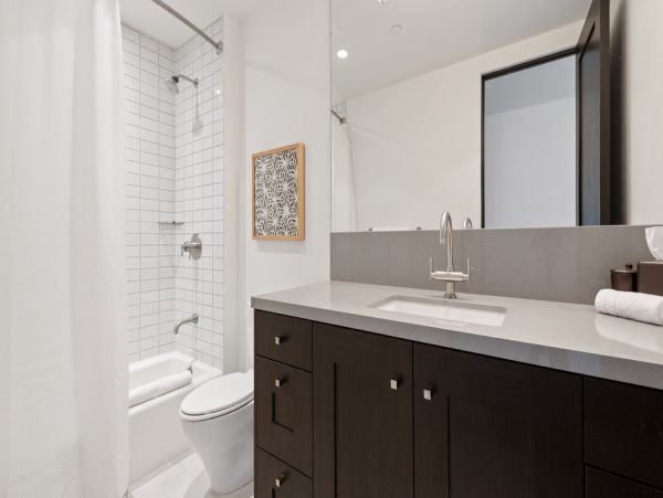 Four Bedroom Mountain View Vacation Rental Home
