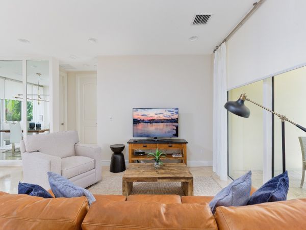 Deerfield Beach Condo 1011029