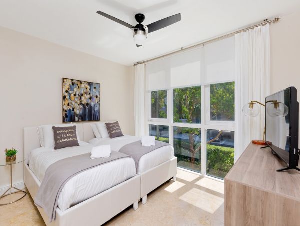 Deerfield Beach Condo 1011029