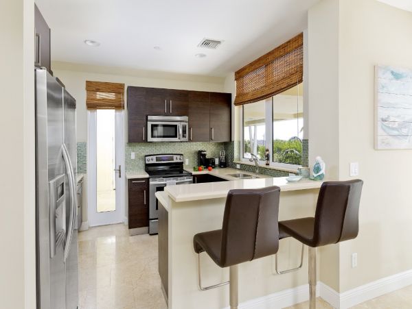 Deerfield Beach Condo 1011030