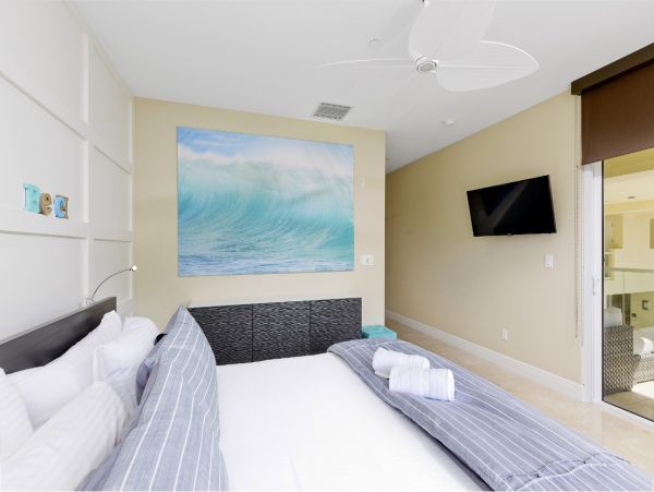 Deerfield Beach Condo 1011030