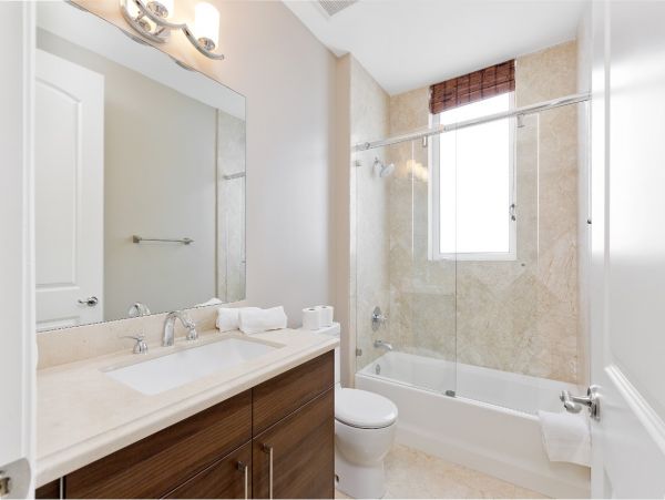 Deerfield Beach Condo 1011030