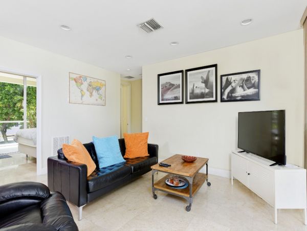 Deerfield Beach Condo 1011031