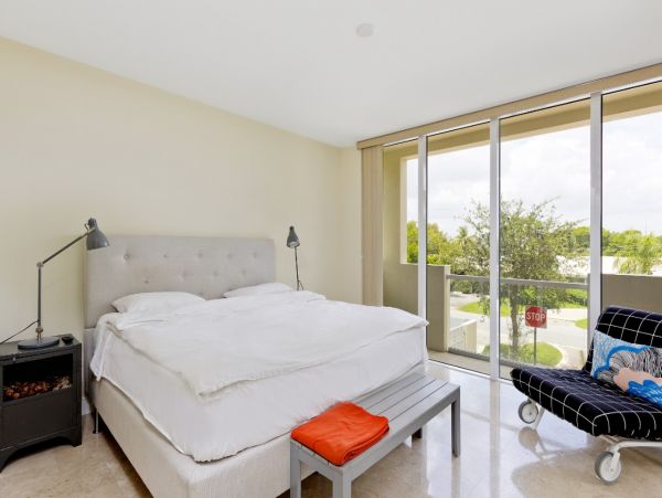 Deerfield Beach Condo 1011031