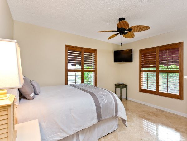 Boca Raton Home 1011037