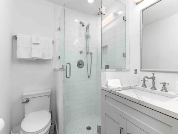 Palm Beach Condo 1011046