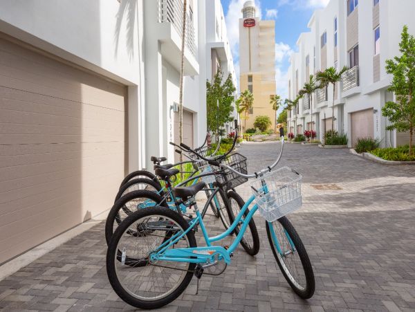 Boca Raton Townhouse Sleeps 10 Guests