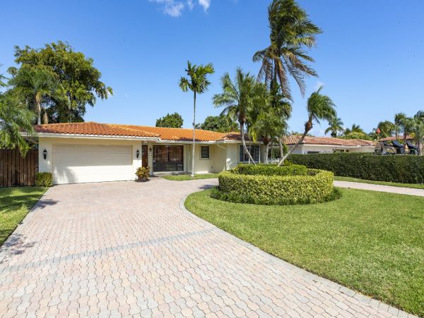 Boca Raton Home 1011054