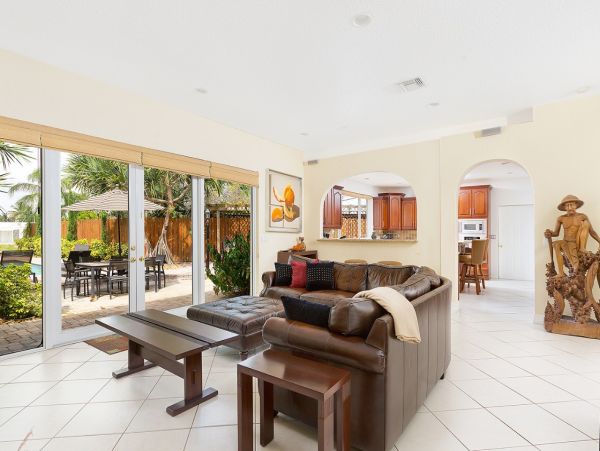 Pompano Beach Home 1011055