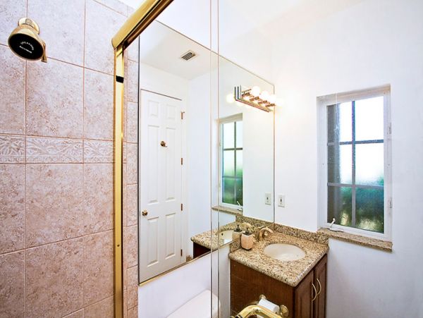 Pompano Beach Home 1011055