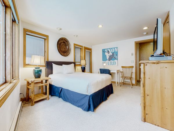 Mountain Perfect Getaway with 3 Bedrooms in Teton Village