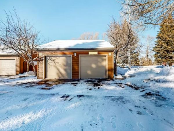 Three Bedroom Vacation Condo in Jackson Hole Sleeps Eight
