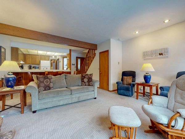 Modern Jackson Hole Vacation Rental with Fireplace