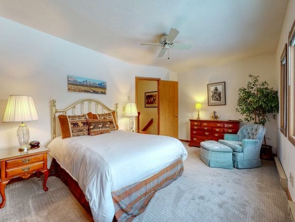Modern Jackson Hole Vacation Rental with Fireplace