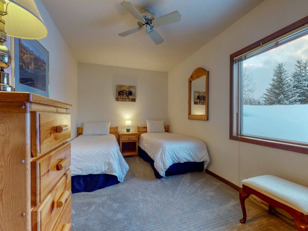 Modern Jackson Hole Vacation Rental with Fireplace