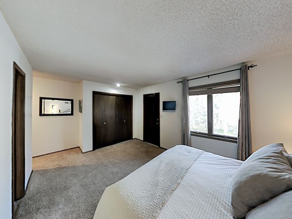 Avon Four Bedroom Luxury Vacation Condo