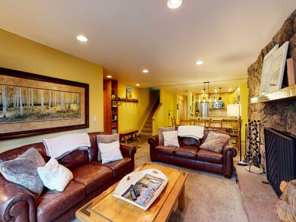 Avon Vacation Condo Four Bedroom Mountain Views