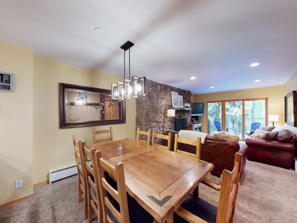 Avon Vacation Condo Four Bedroom Mountain Views