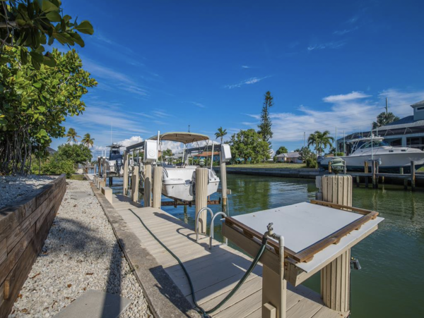 Marco Island Waterside Pool Home Great Rental