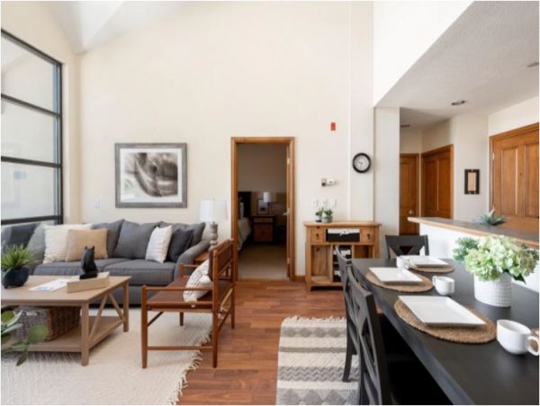 Avon Condo 1011155
