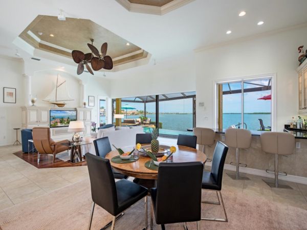 Luxury 4 Bedroom Home in Marco Island