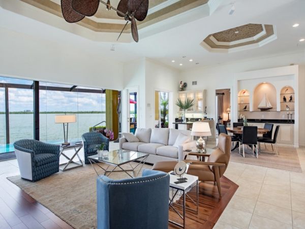 Luxury 4 Bedroom Home in Marco Island