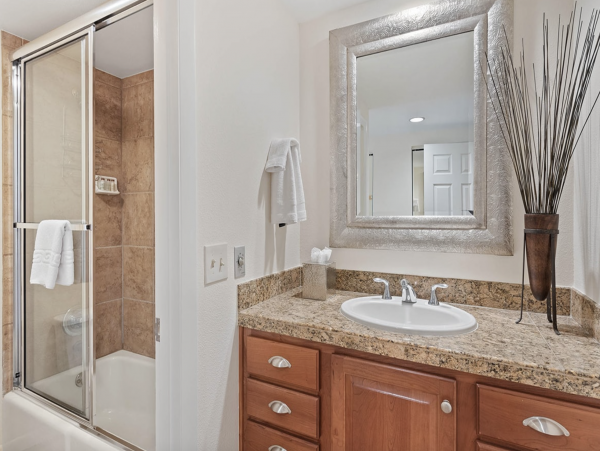 Vail Lionshead Condo 1011172
